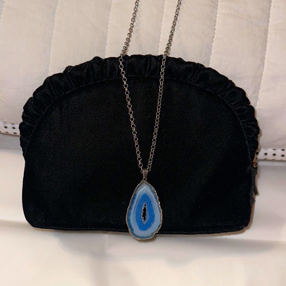 Chico’s Sea Blue & Light Blue Silver Chain Agate Slab Sliced Stone Necklace
